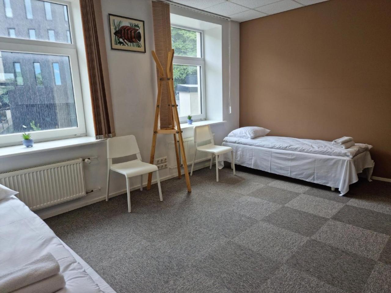 Room Near City Center Harbour Tallinn Buitenkant foto